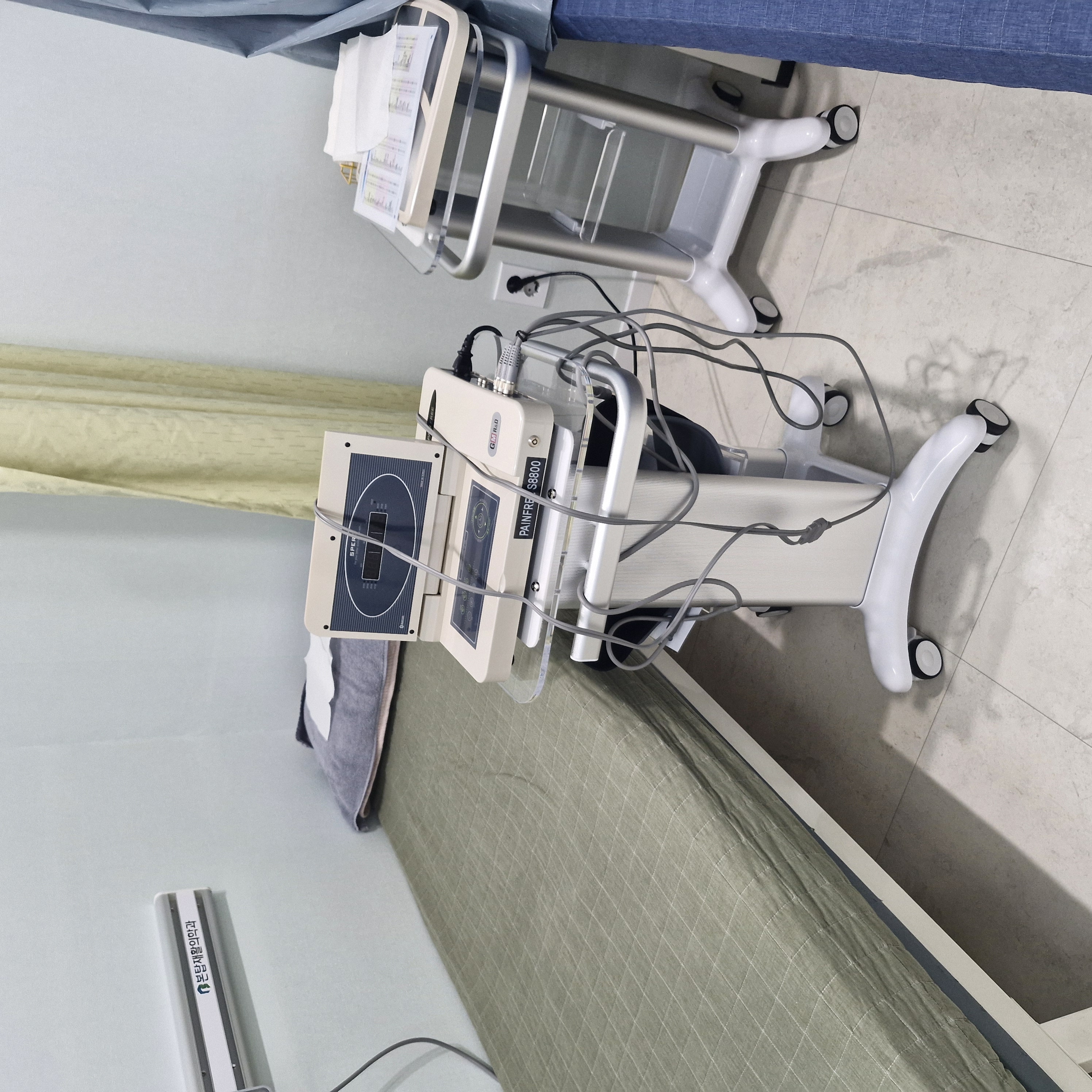 분당본탑재활의학과 기기 설치